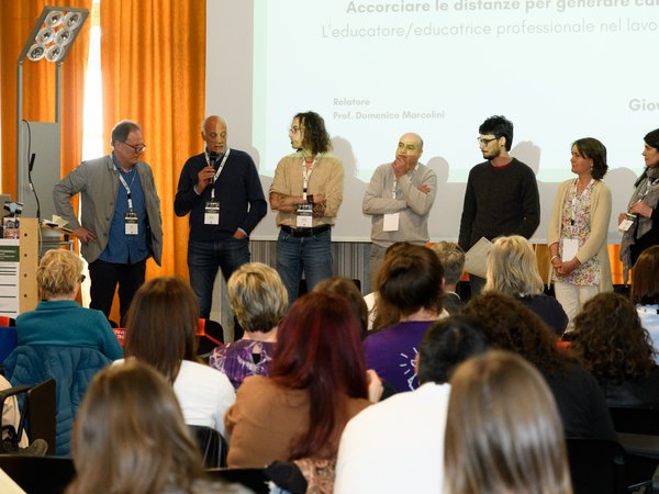 i membri della commissione